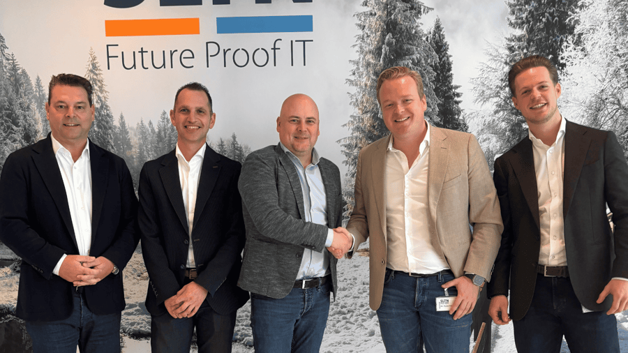 Photo (left to right): Emile Schouwstra (VP Managed Services, SLTN), Michel Jeucken (Senior Solution Sales, SLTN), Cees Mulder (Commercial Lead Networking & Practice Lead Security, SLTN), Thomas Verwer (Founder & CEO, Nedscaper), Jim Asbeek Brusse (Partner Lead, Nedscaper)